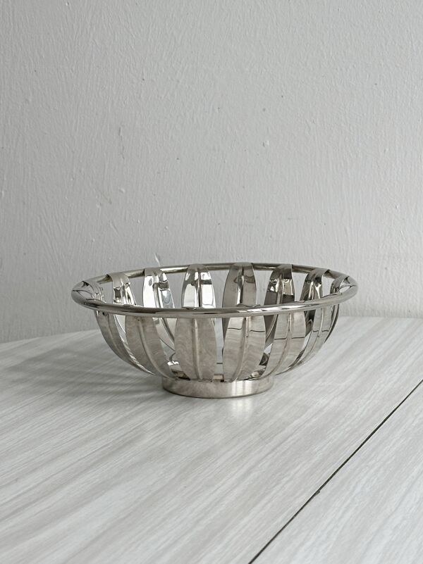 Saladier, corbeille à pain ancienne en métal brillant