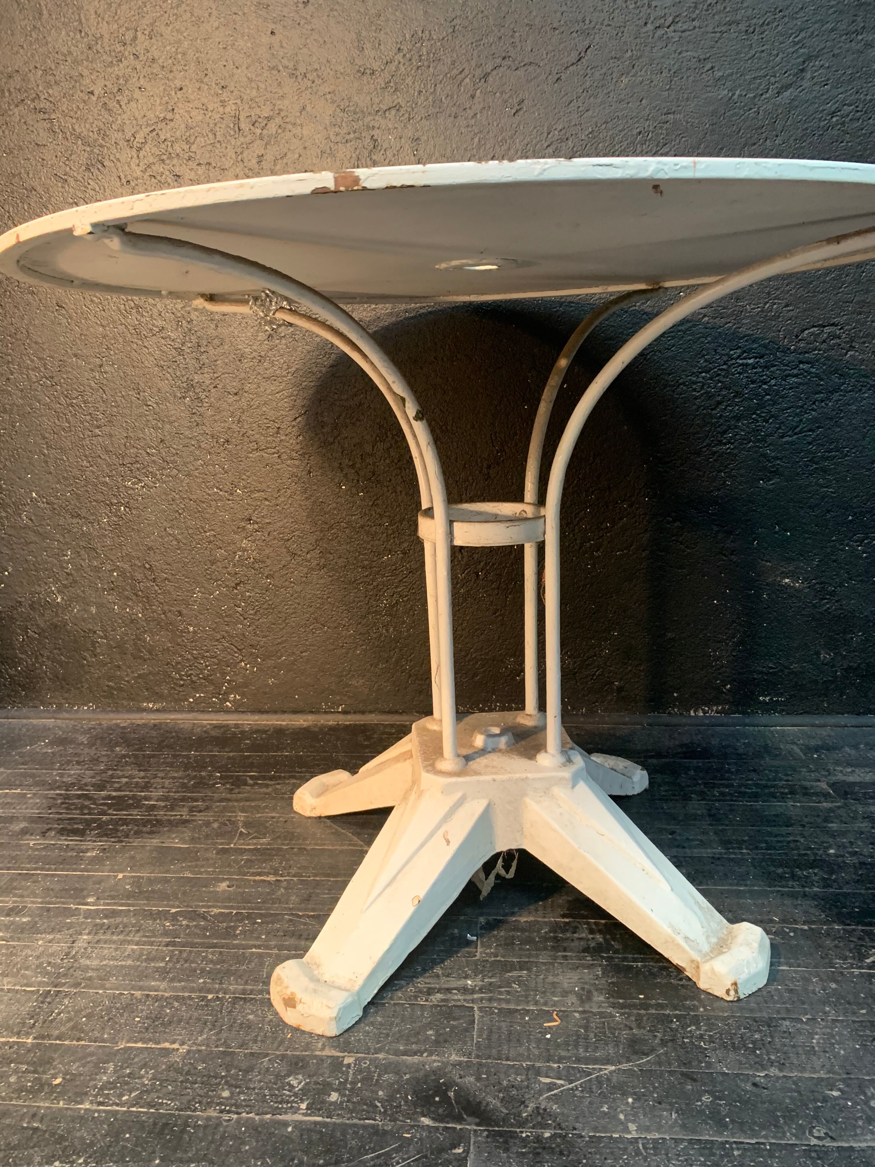 Outdoor table art deco garden furniture