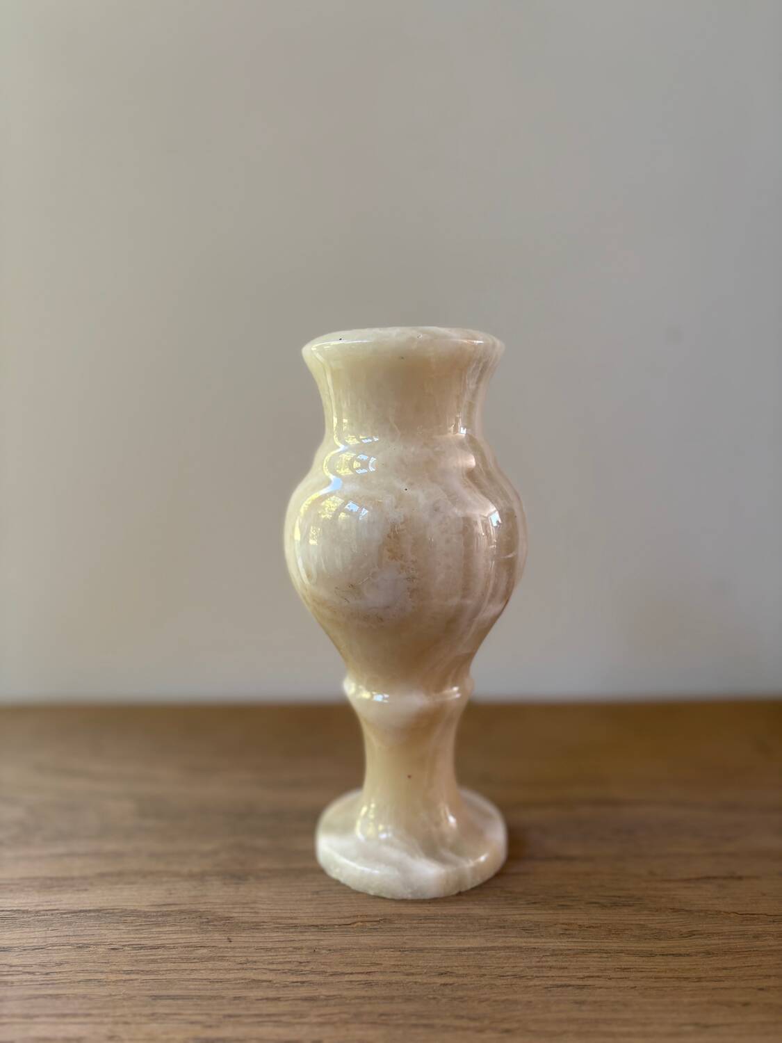 Honey agate vase, natural stone, vintage Italy, 1960s