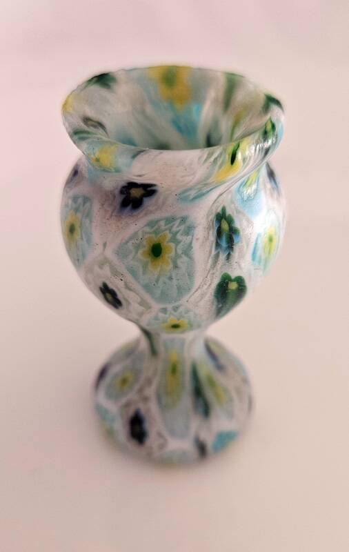 Small Murano glass vase – millefiori murrine – mid-20th century
