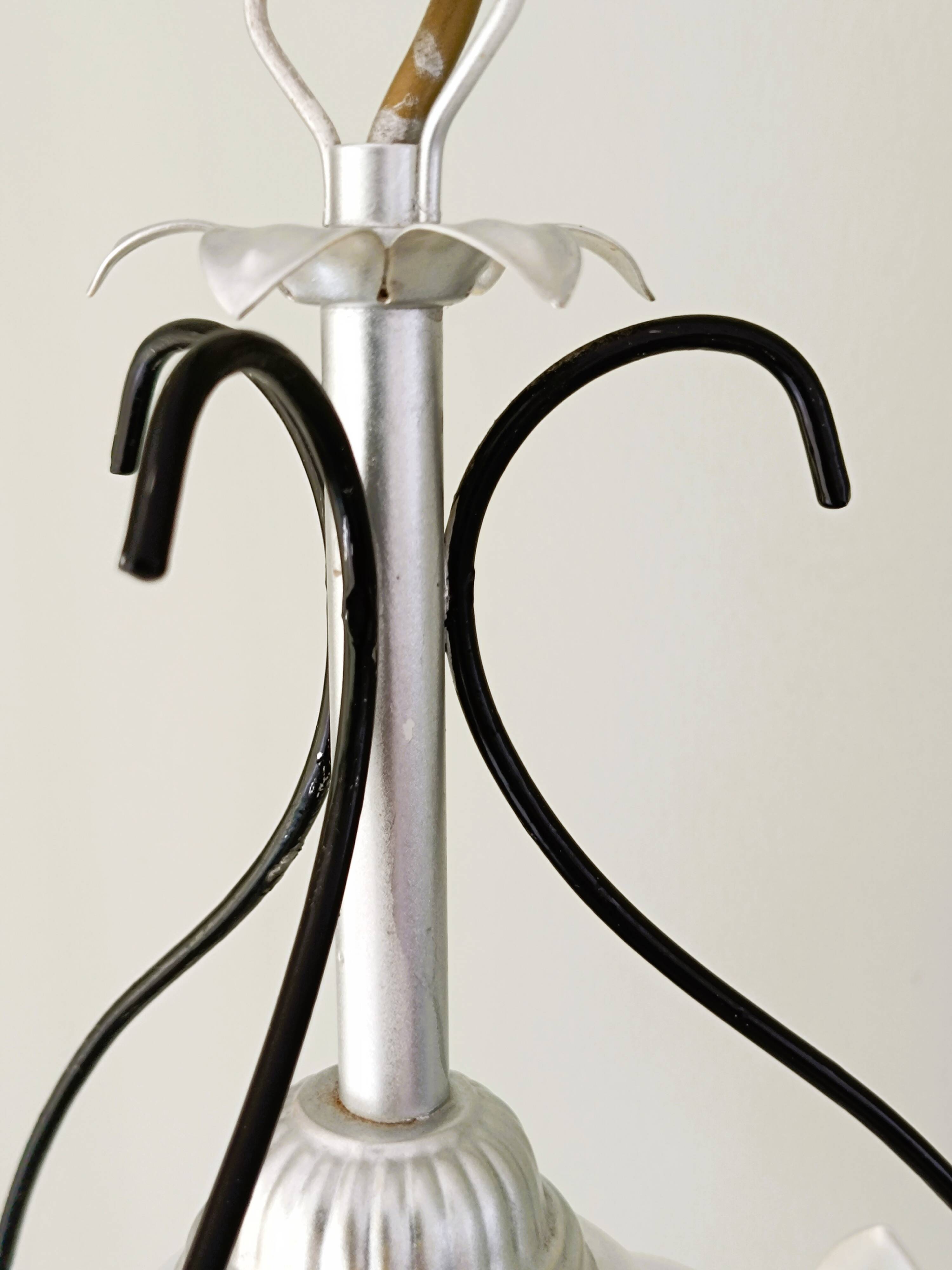 Mathias tulip chandelier