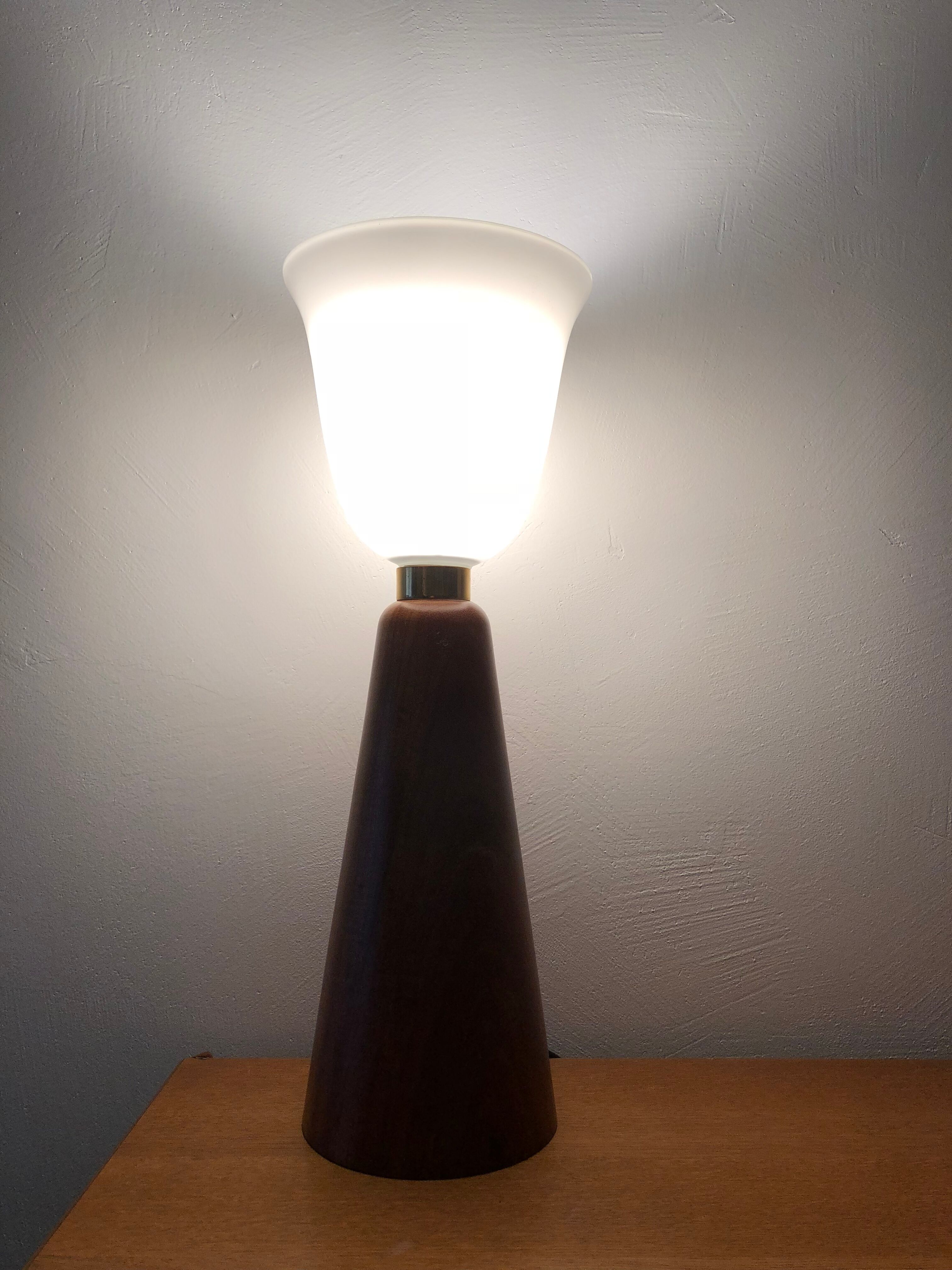 Scandinavian lamp