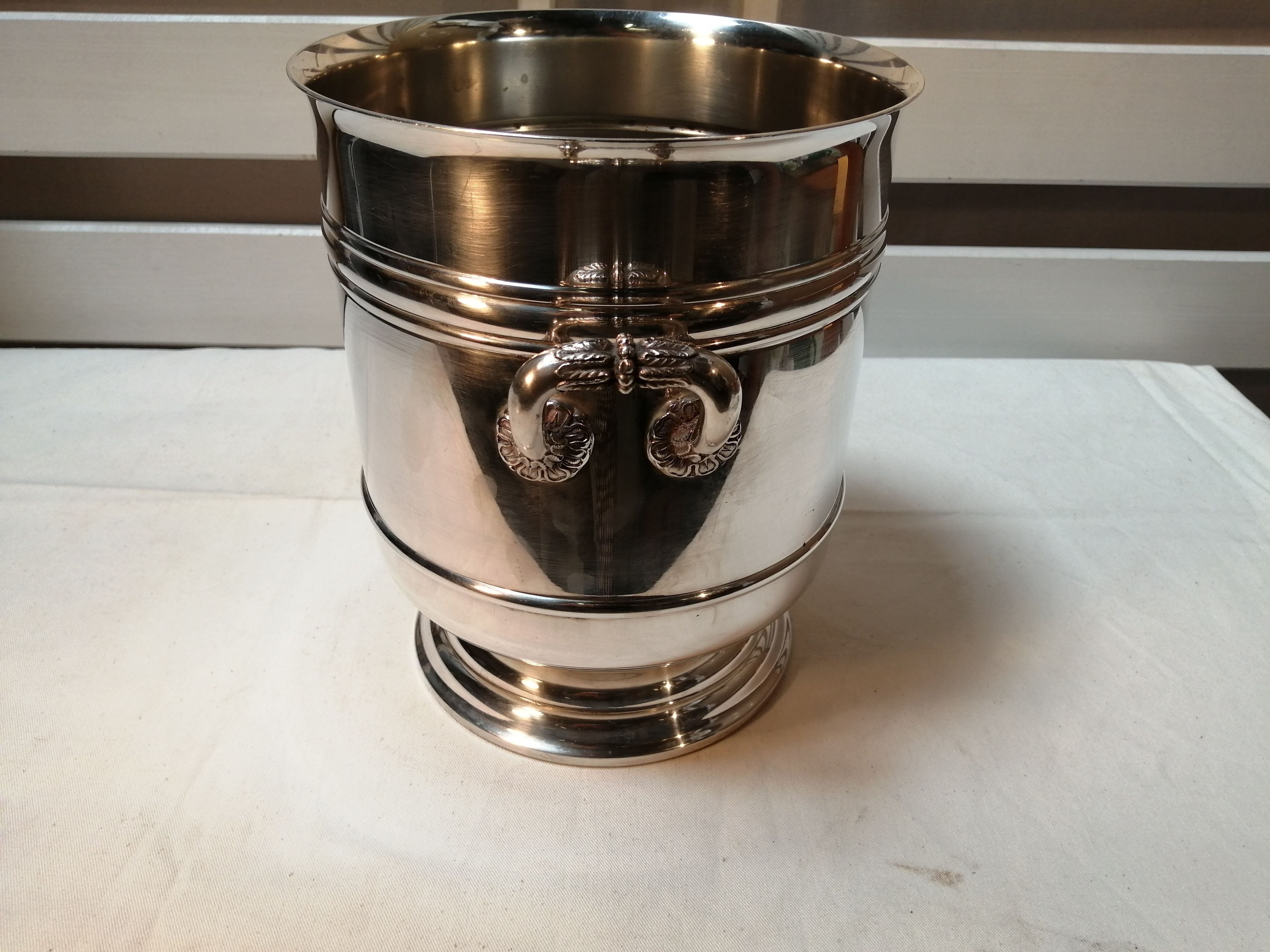 Champagne seal gallia collection model sully signed christofle