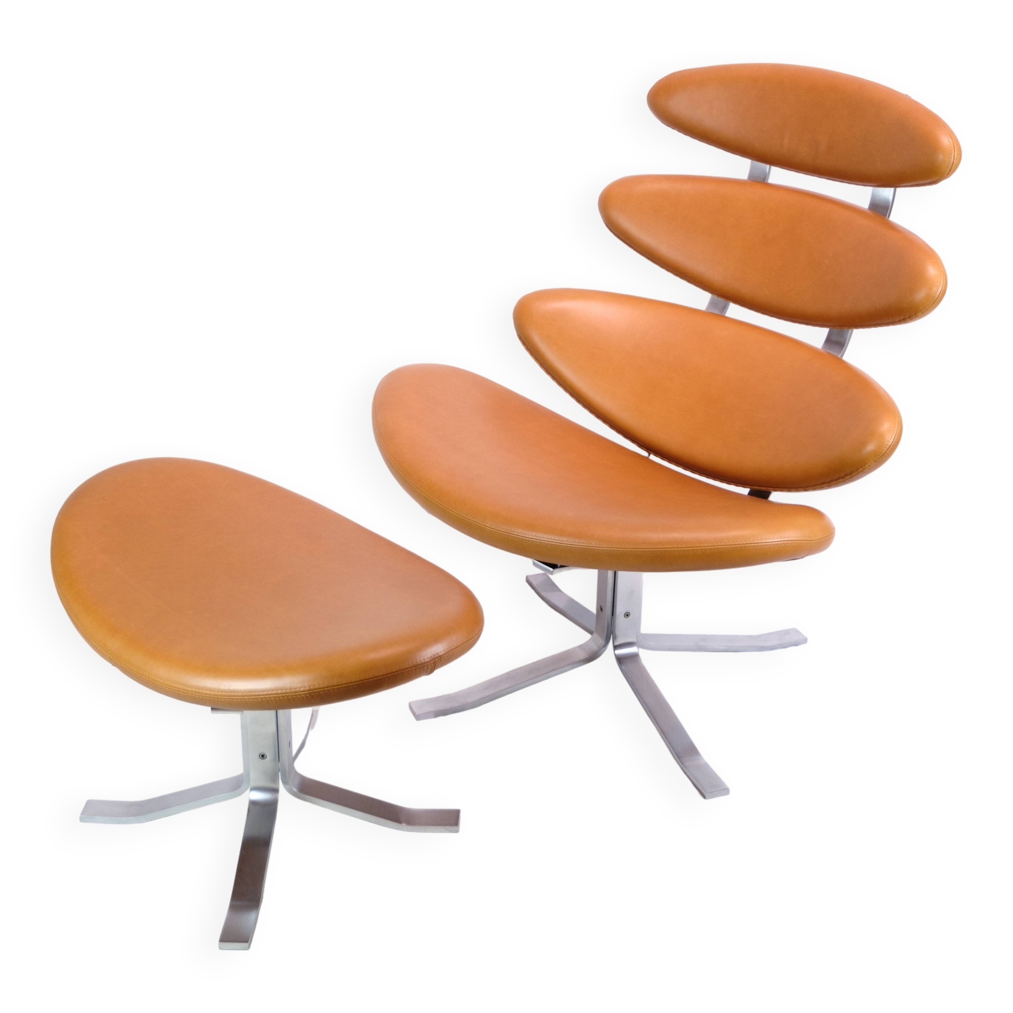 Corona Lounge Chair With Stool Model EJ 5 Made In Walnut Elegance Leather By Poul M. Volther