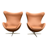 2x Fritz Hansen Egg chair by Arne Jacobsen in Cognac leather, new condition!