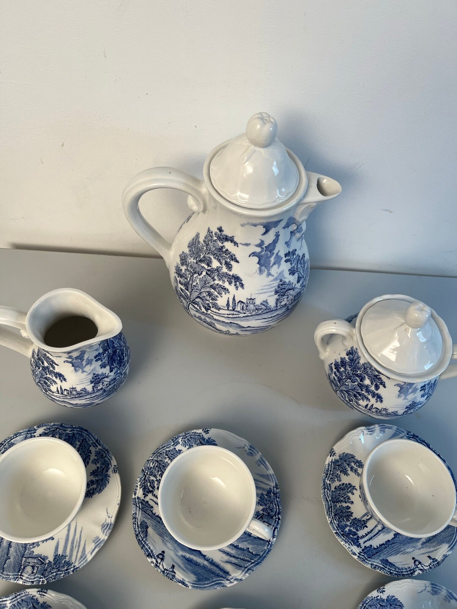 English style coffee service 70s