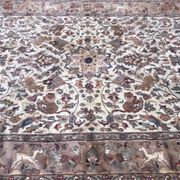 Pakistani carpet wool and silk handmade 190x295 cm