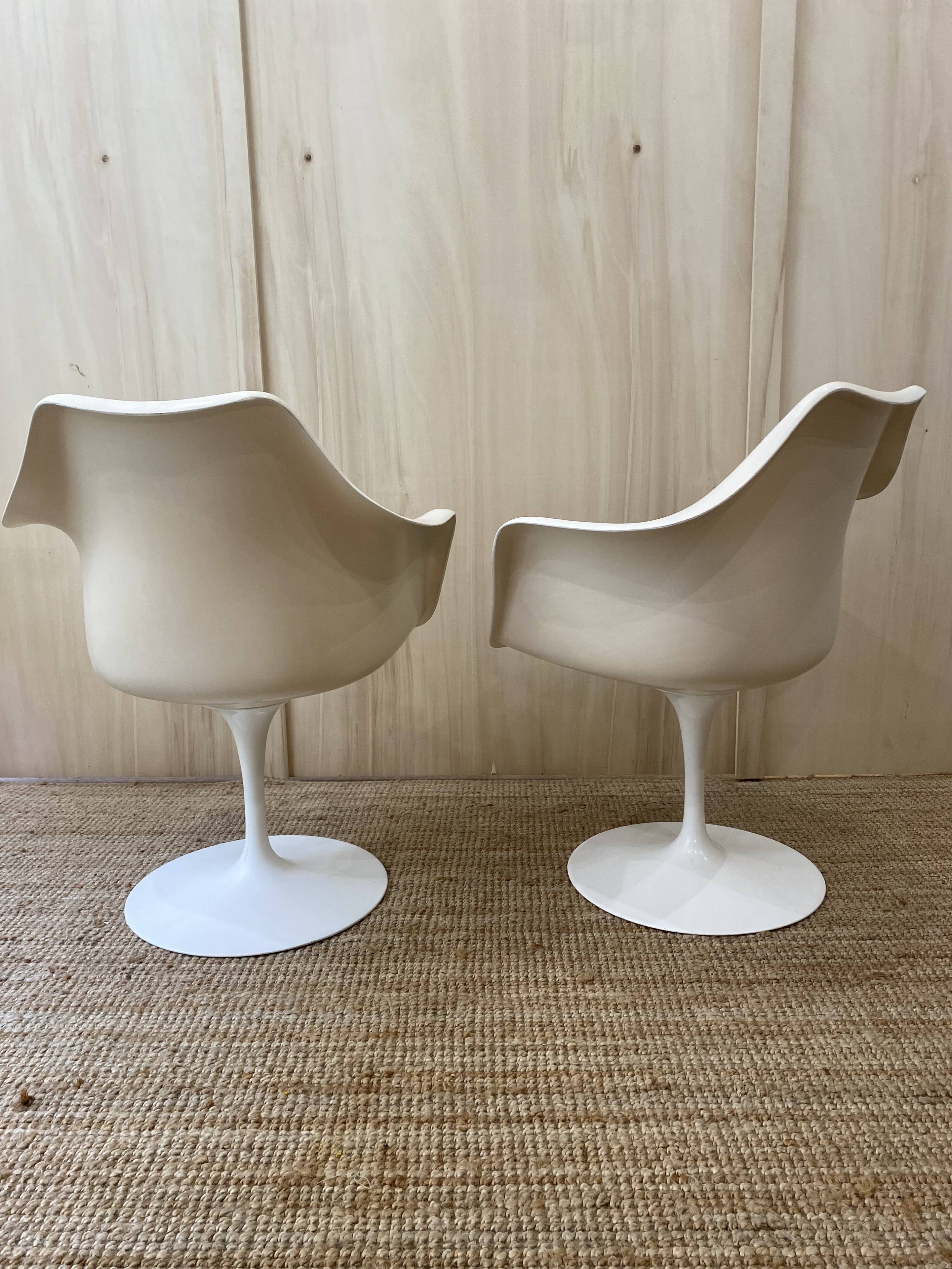 Pair of Tulip Armchairs, Eero Saarinen - Knoll