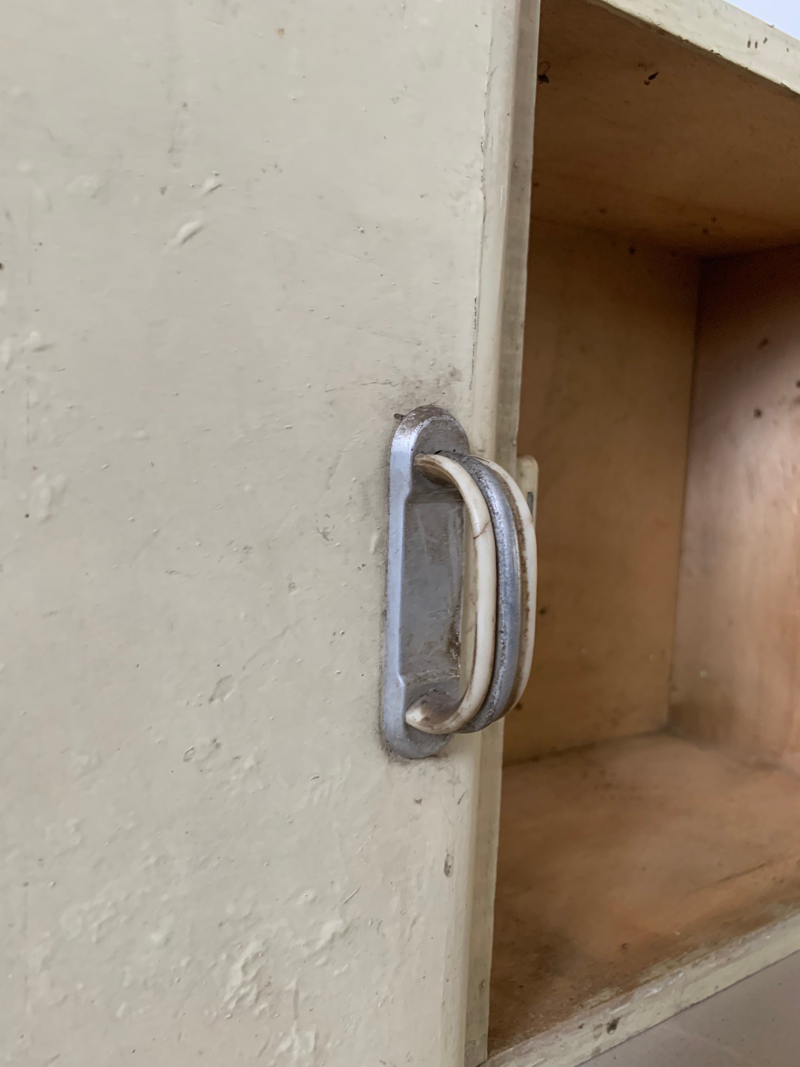 Wall cabinet 50s
