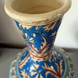 Iznic ceramic vase with blue interlacing