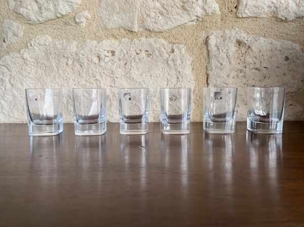 Ensemble, carafe à whisky vintage en cristal avec 6 verres, par Luigi Bormioli, circa 70’s