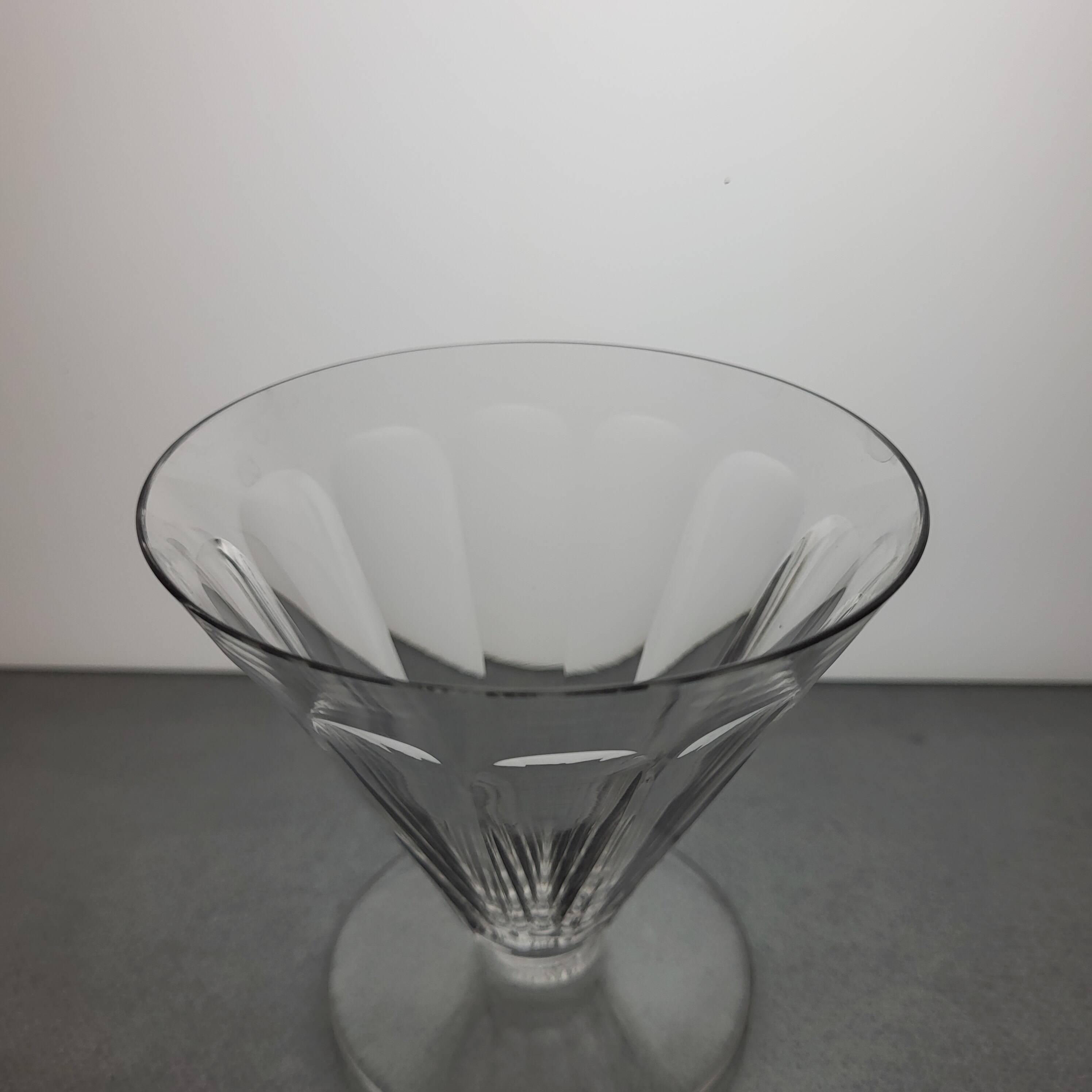 24-piece service in Baccarat crystal model Rex 1920-30's