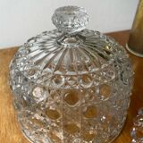 Cloche à fromage ou biscuits ancienne en cristal moulé