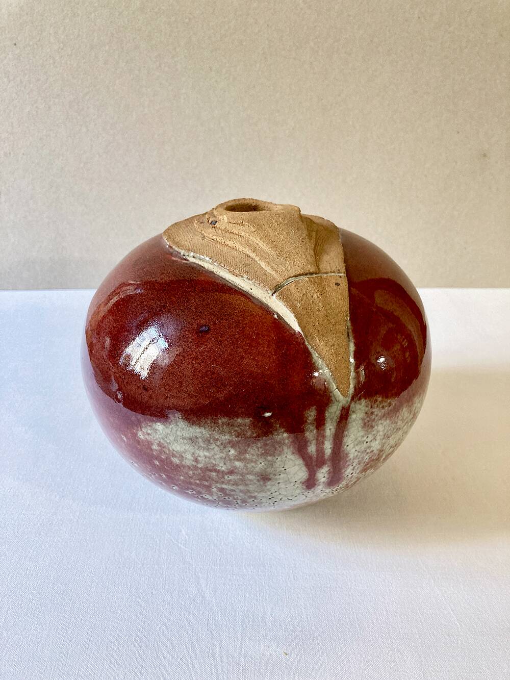 Vase en céramique de Nouméa signé