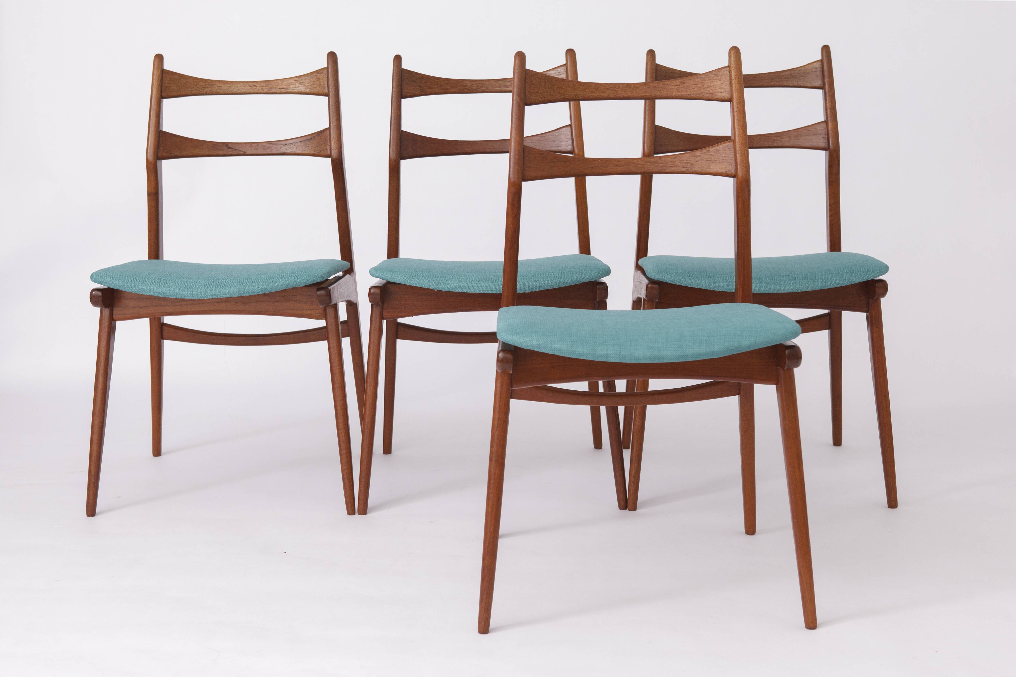 Fauteuil inclinable en velours italien moderne du milieu du siècle de
