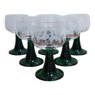 Very Nice Set of 6 Decorated Wine Glasses with Alsace Grape Clusters Roemer