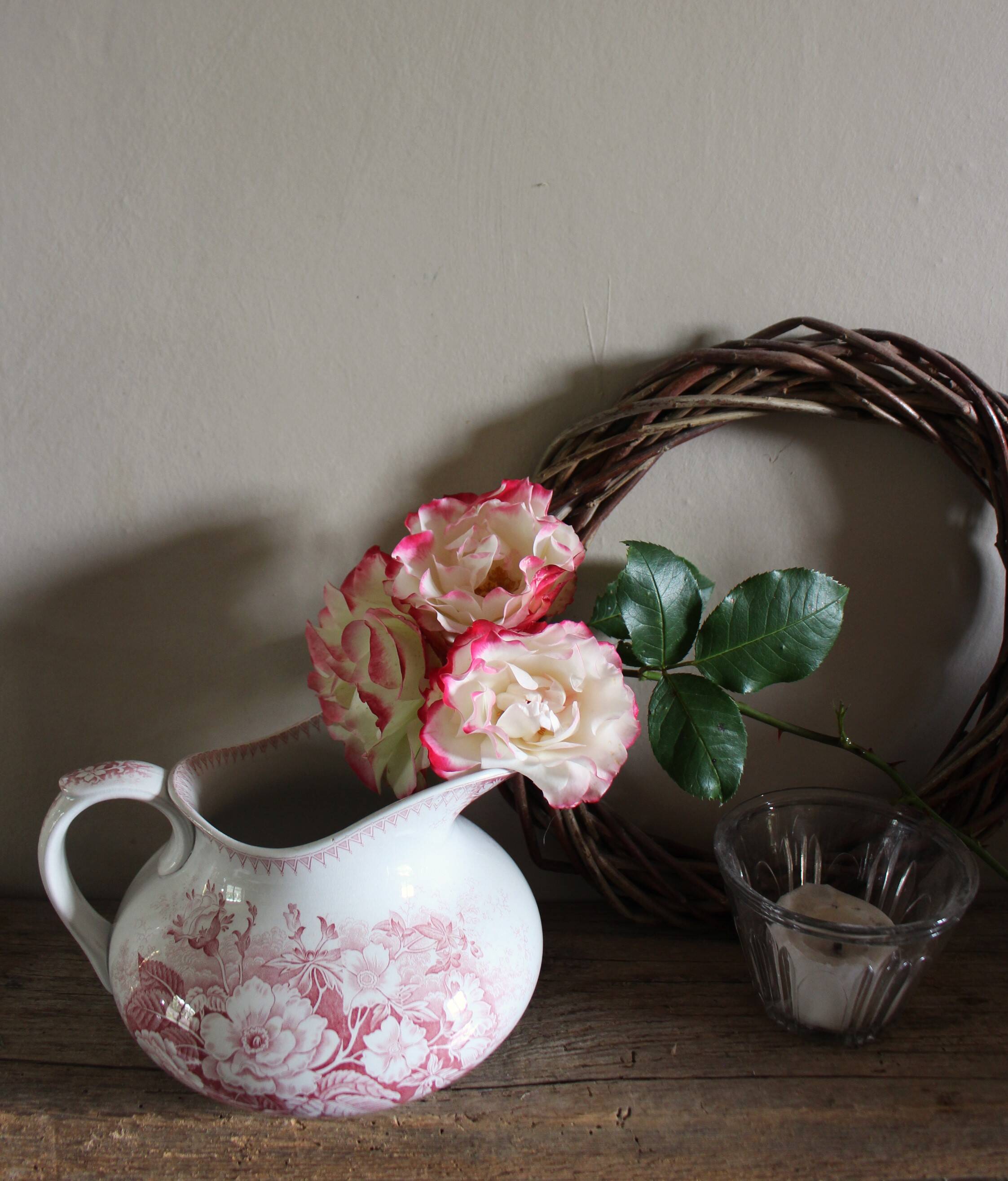 Broc fleurs roses modèle jardinière Sarreguemines