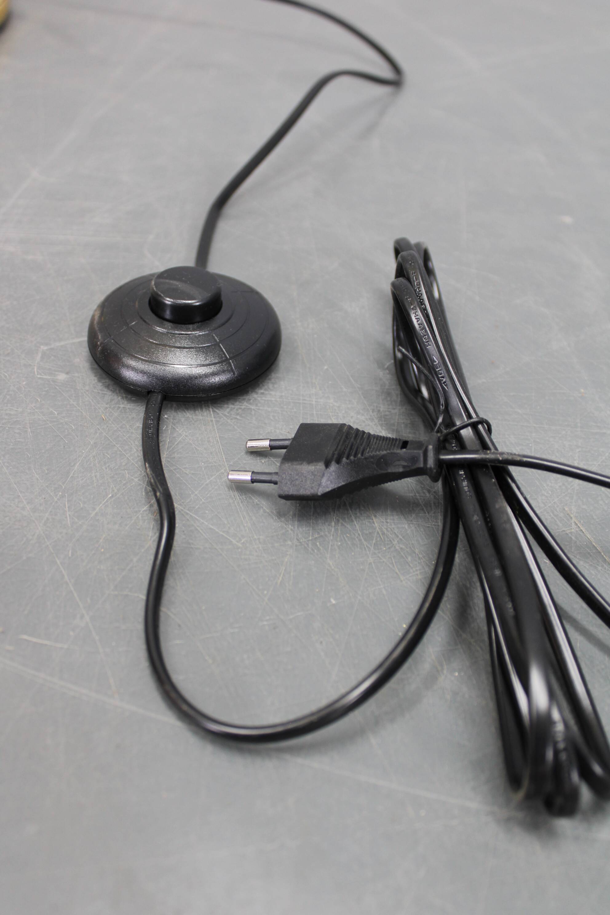 1980s Pair of VeArt-Murano Floor Lamps in Brass Finish ,Italy