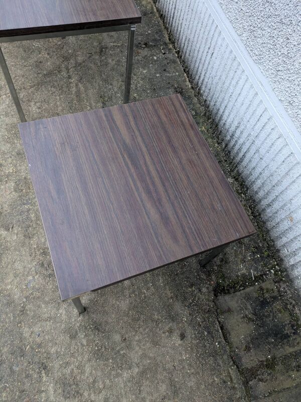 Tables gigogne