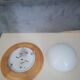 Plafonnier applique en bois et opaline