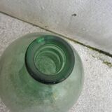 Give me a green glass Jeanne VOD with its stopper, 6l.