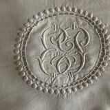 19th century XXL sheet in linen thread embroidered with polka dots Width 260cm