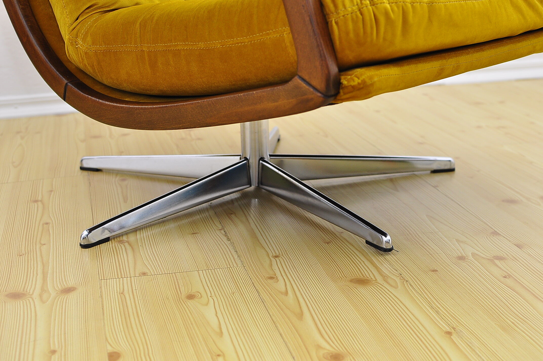 Swivel armchair in velor upholstery, 1970s