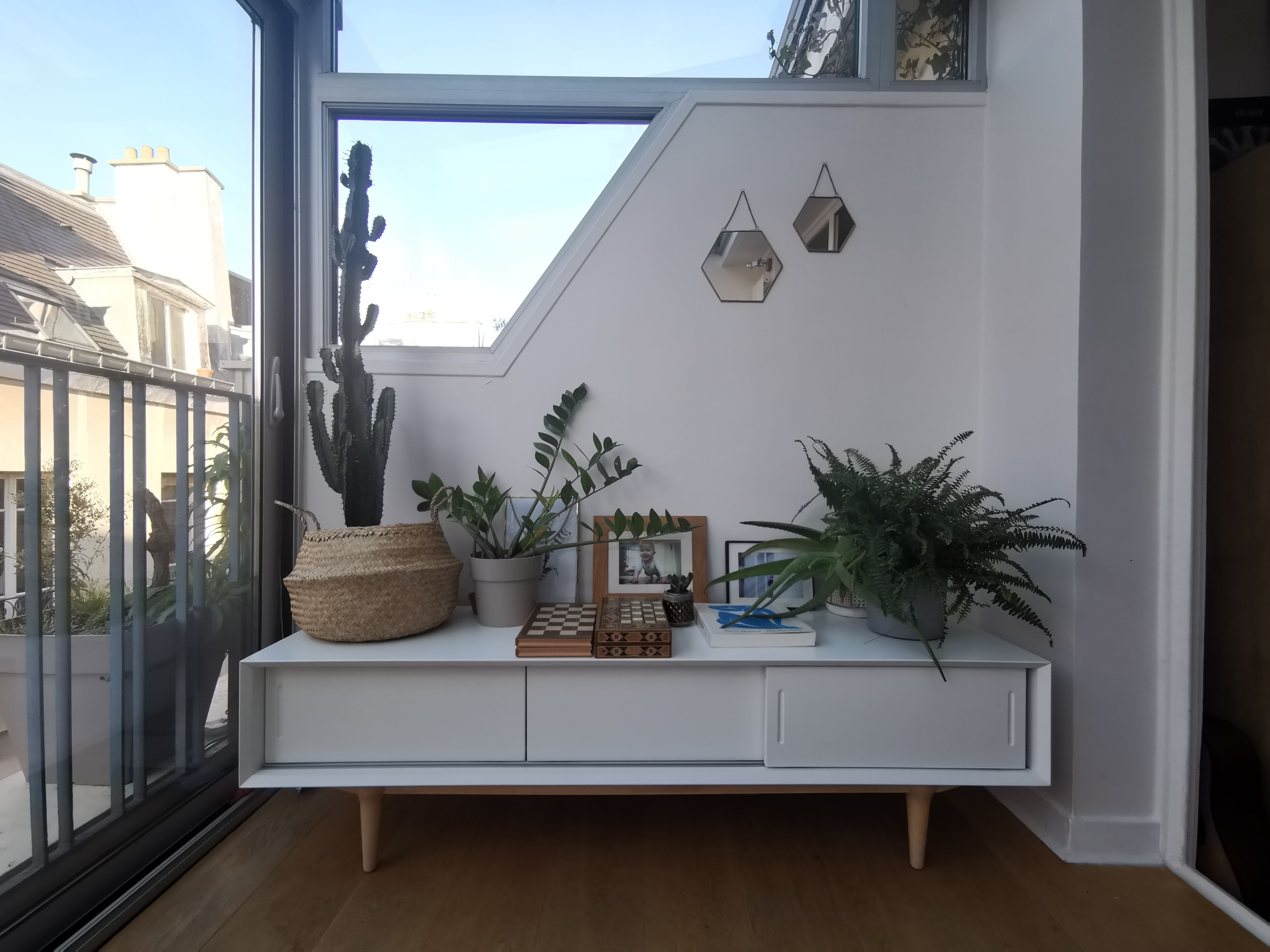 Scandinavian enfilade