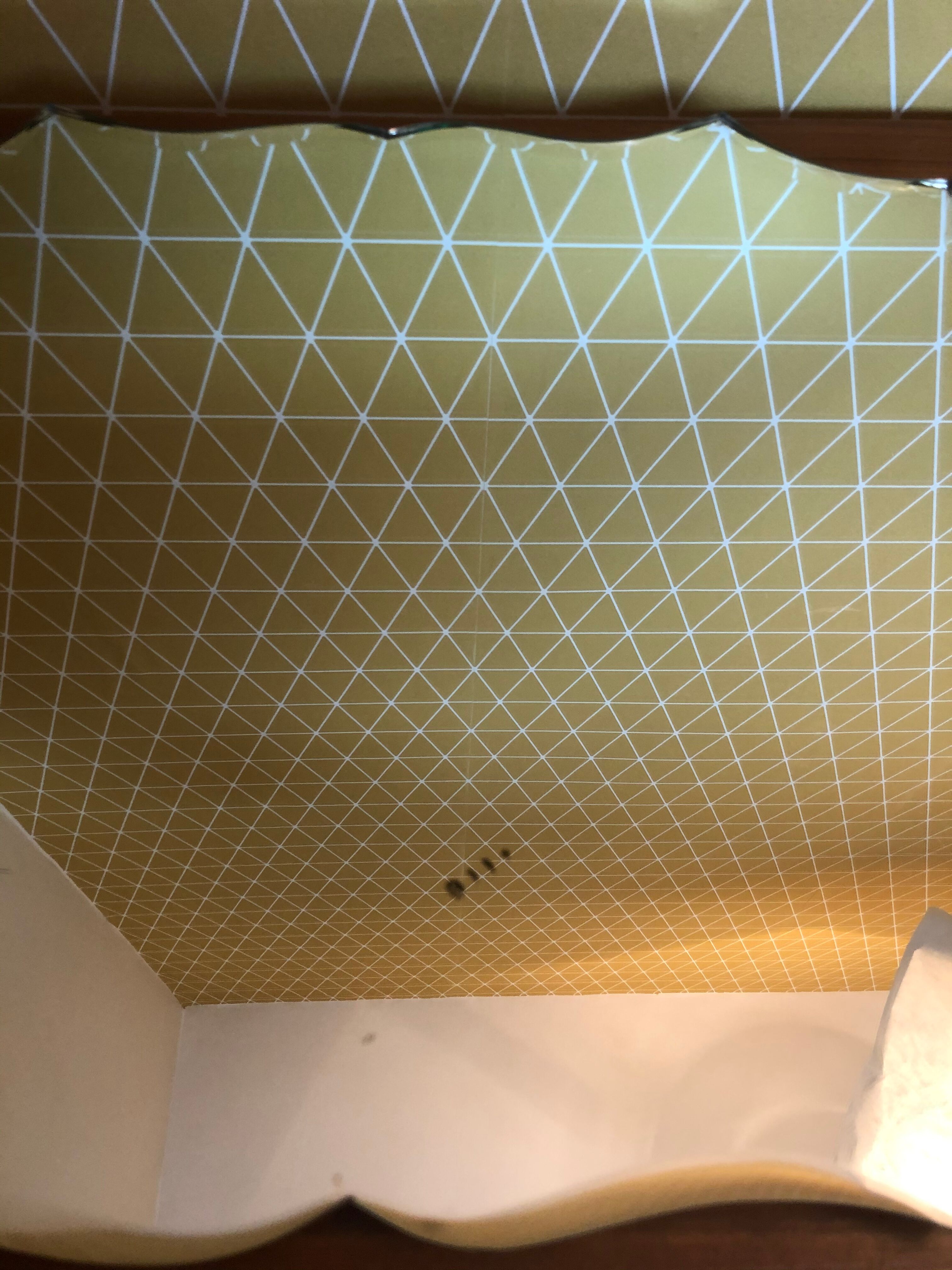 Bevelled and chiseled mirror 60x40cm