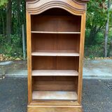 Louis XV bookcase in solid burr walnut from the 18th century