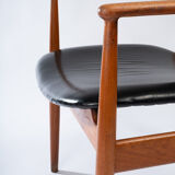 Armchair 48 by Finn Juhl for Niels Vodder