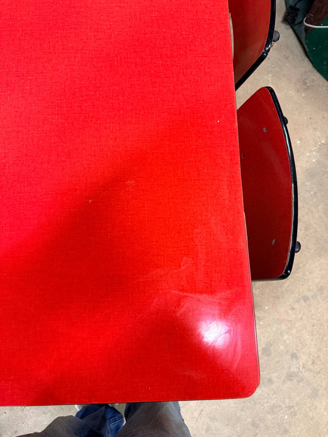 4 red Formica chairs with a 1970s table