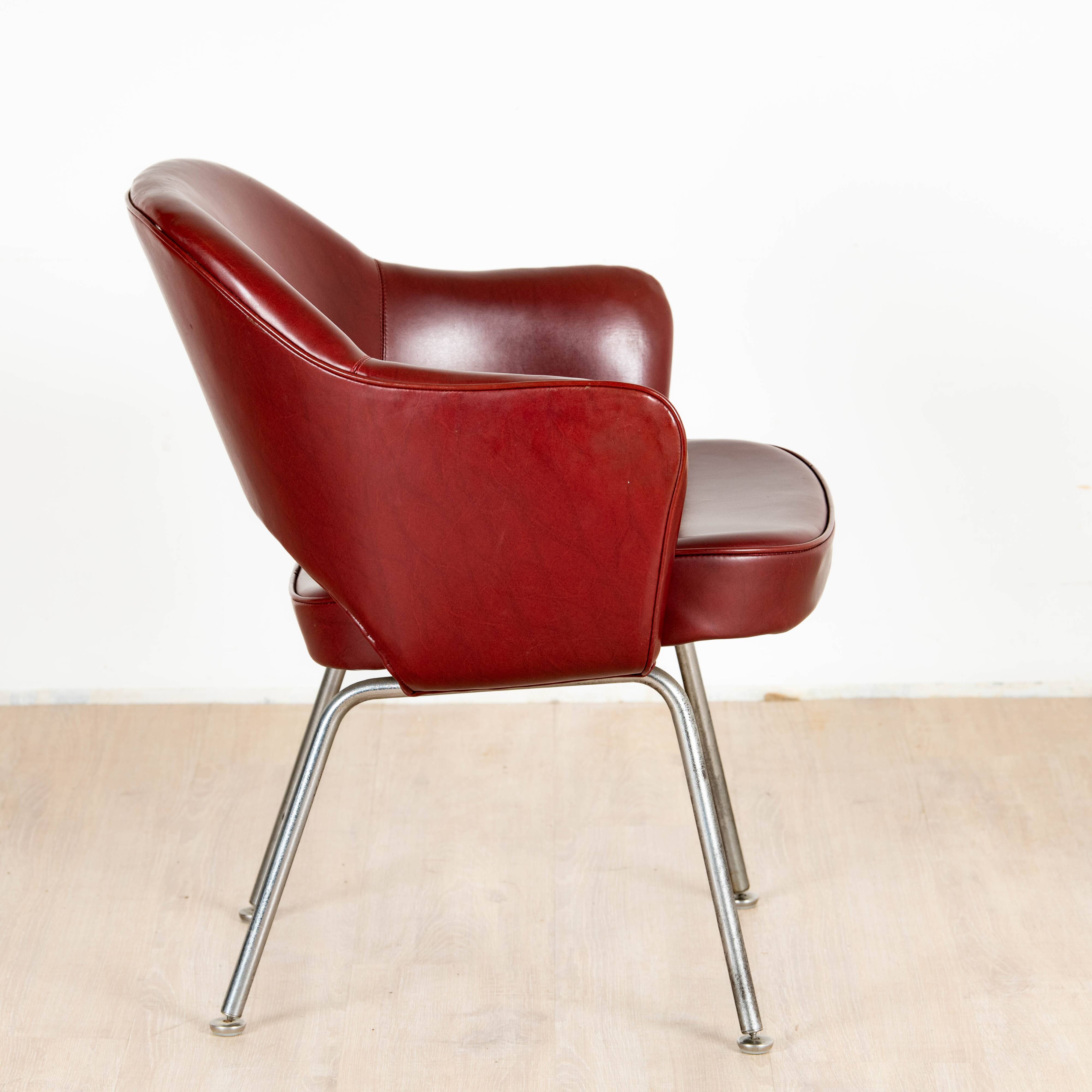 "Conference" armchair by Eero Saarinen for Knoll international, 1957