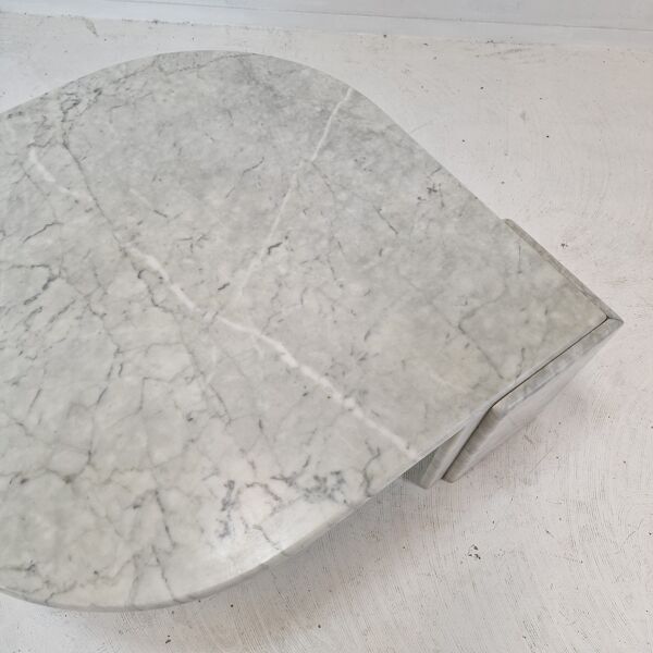 Italian Teardrop Shaped Marble Coffee Table, 1980s