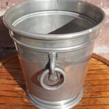 Ice bucket (or champagne bucket)