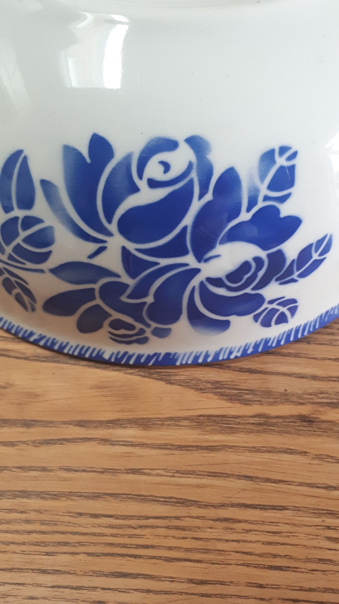 Série de plats Badonviller Fleurs bleues