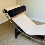 Magnifique LC4 Cassina/Vuitton en hommage à Charlotte Perriand