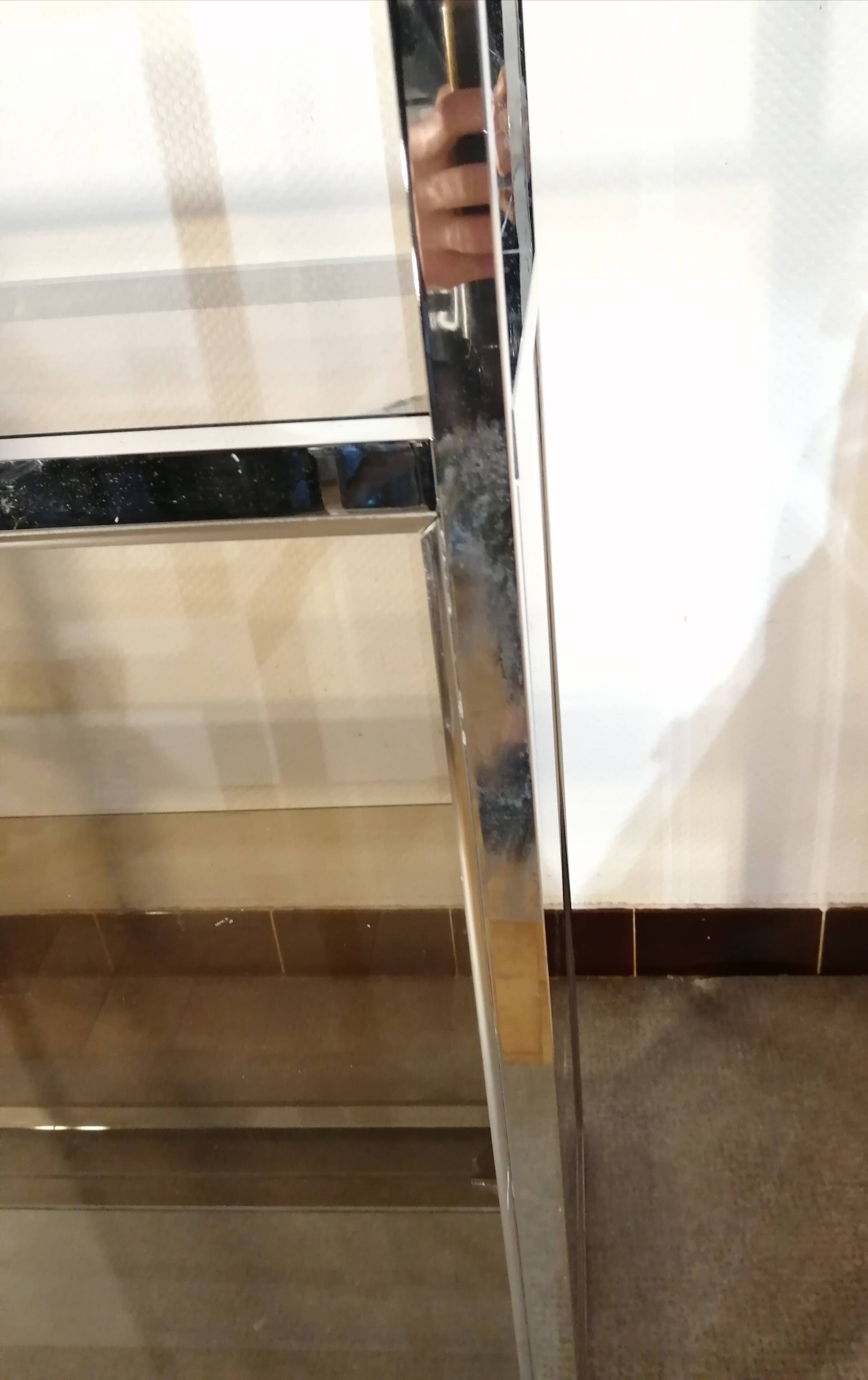 Designer shelf in chrome metal and smoked glass vintage 1970