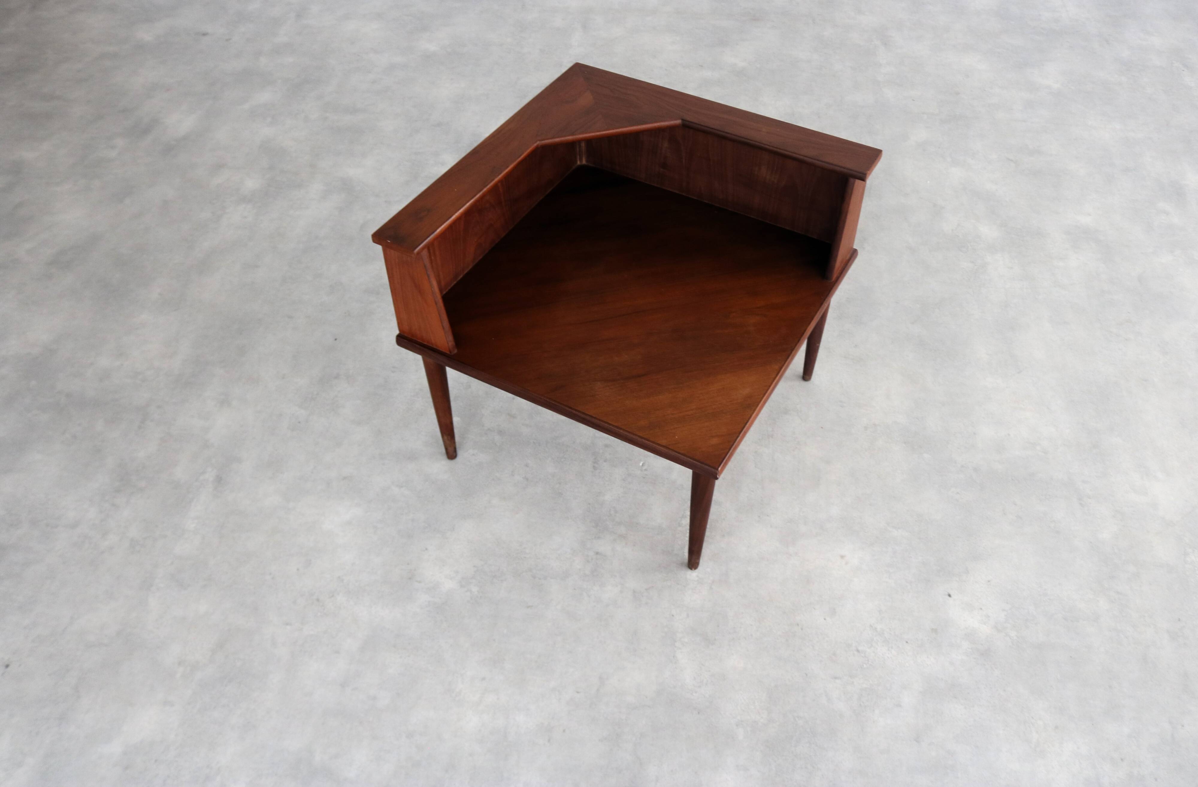 Table basse vintage | table d'angle | années 1960 | Suède
