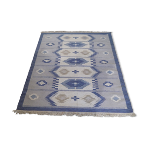 tapis scandinave rolakan