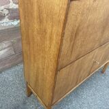 Scandinavian secretary