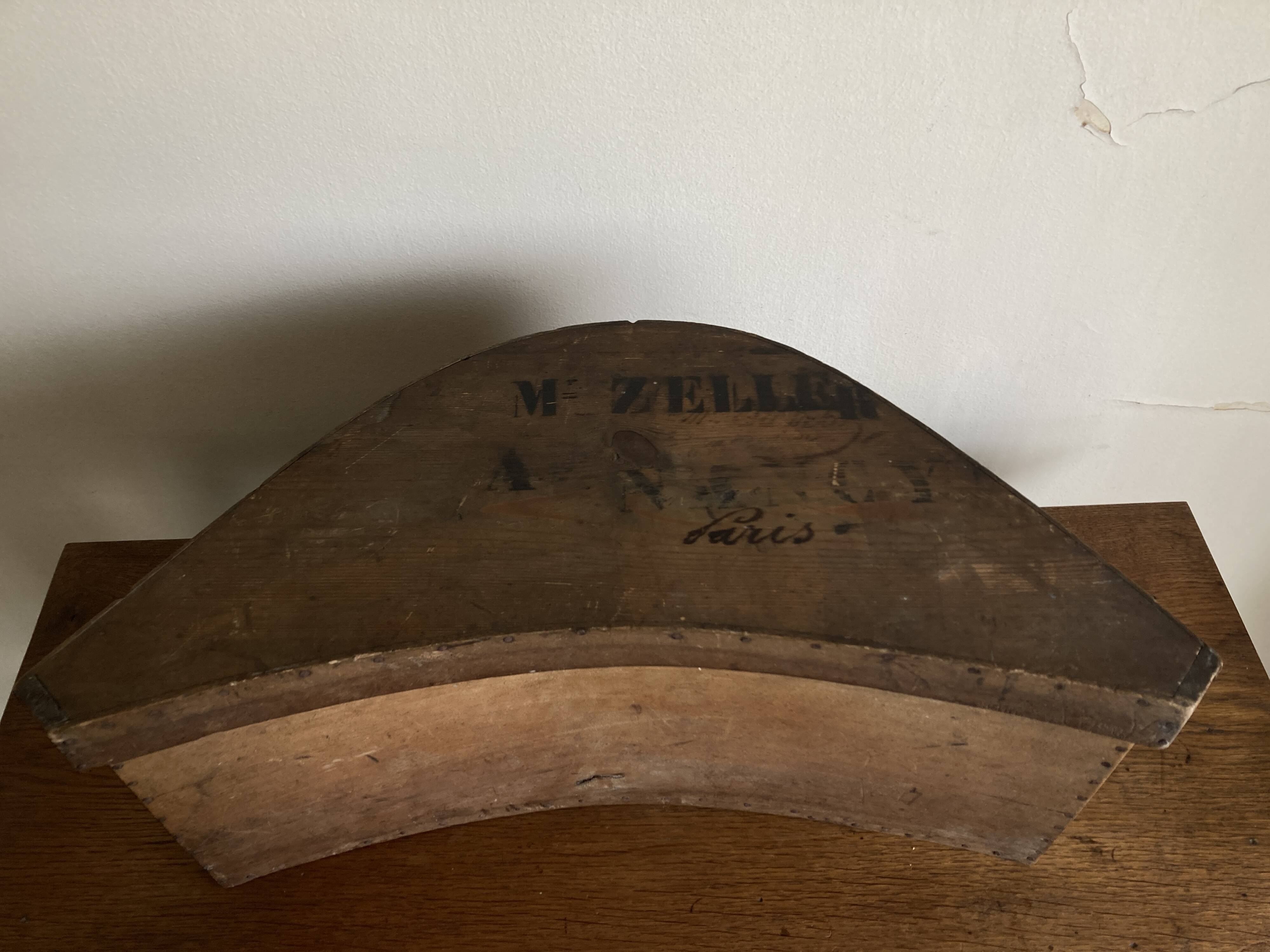 Boite neo classique en bois courbé 19e 1860