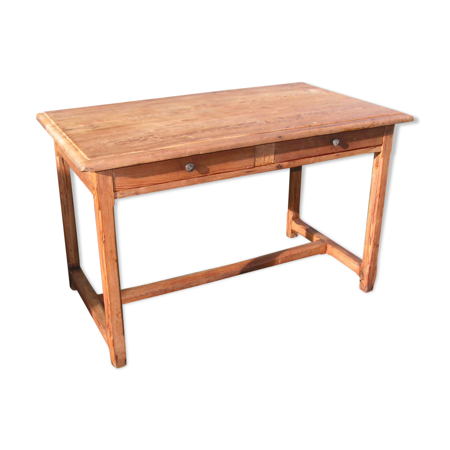 Farm table