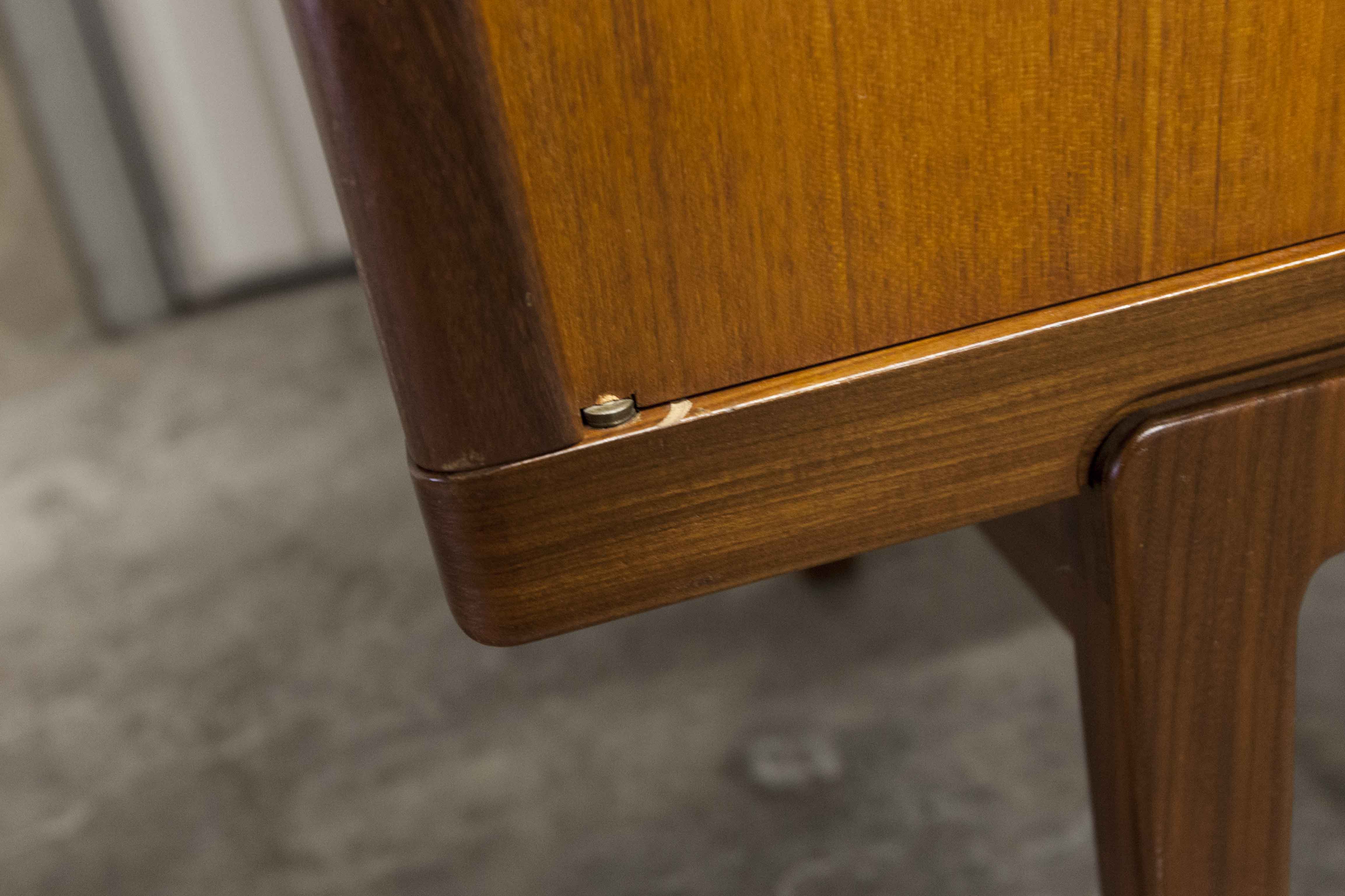 Armoire scandinave en teck 1969 NF Ameublement 202