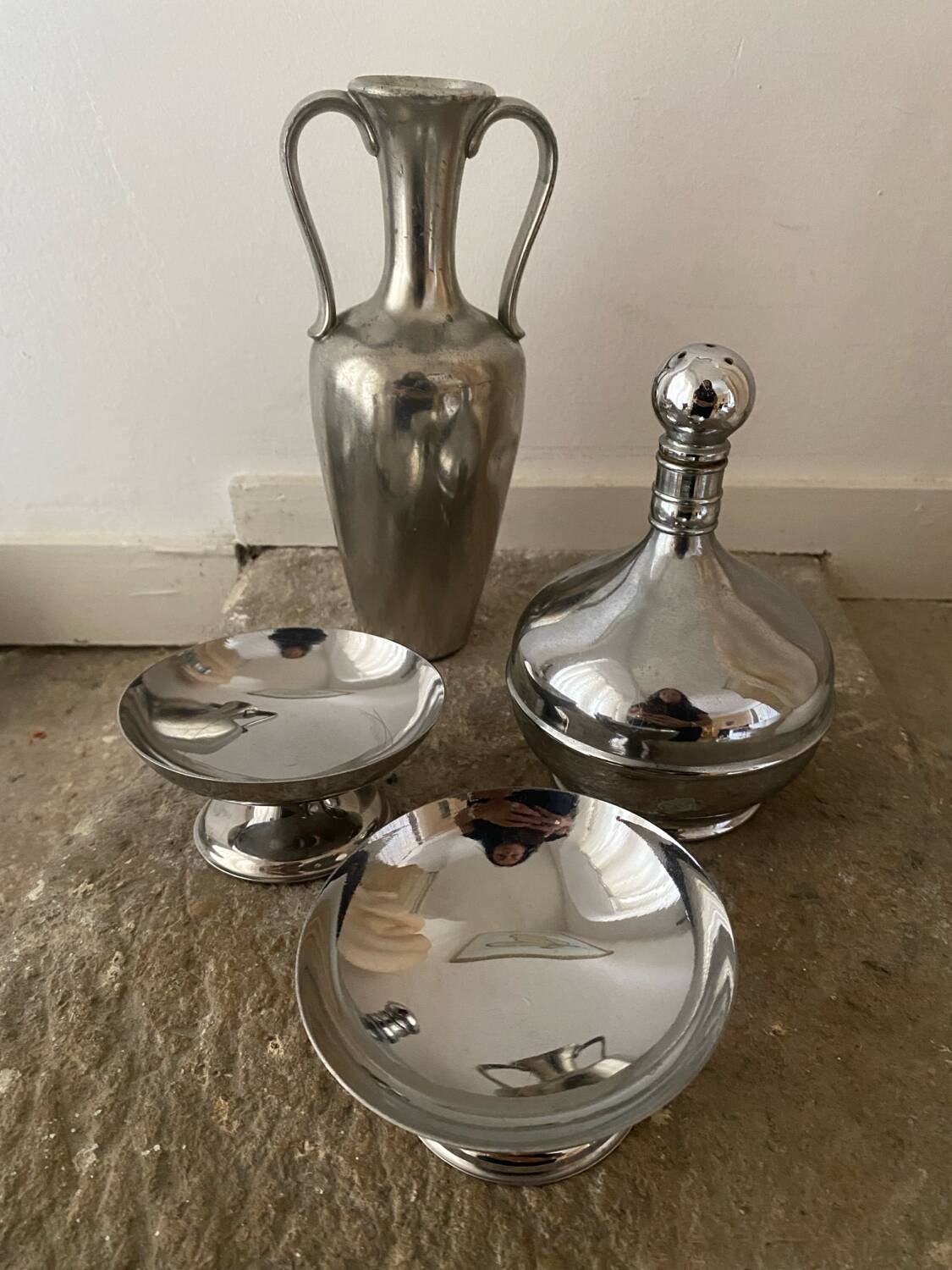 Le Parfait stainless steel salt shaker