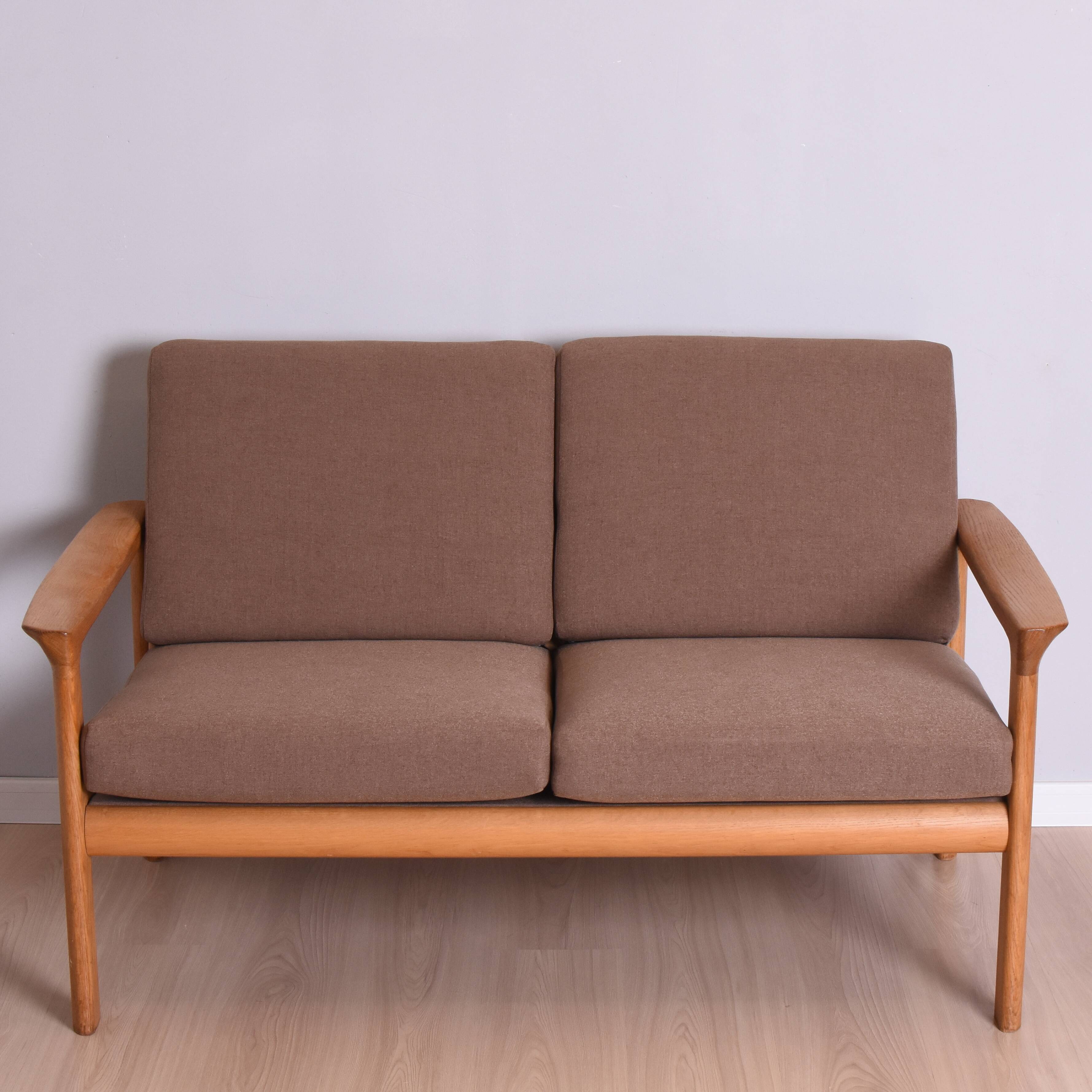 Mid-Century danish oak sofa by Sven Ellekaer for Komfort, 1960s