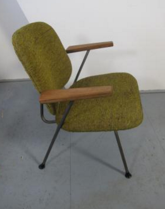 Chair with armrests in wood by W.H. Gispen for Kembo 1950 s