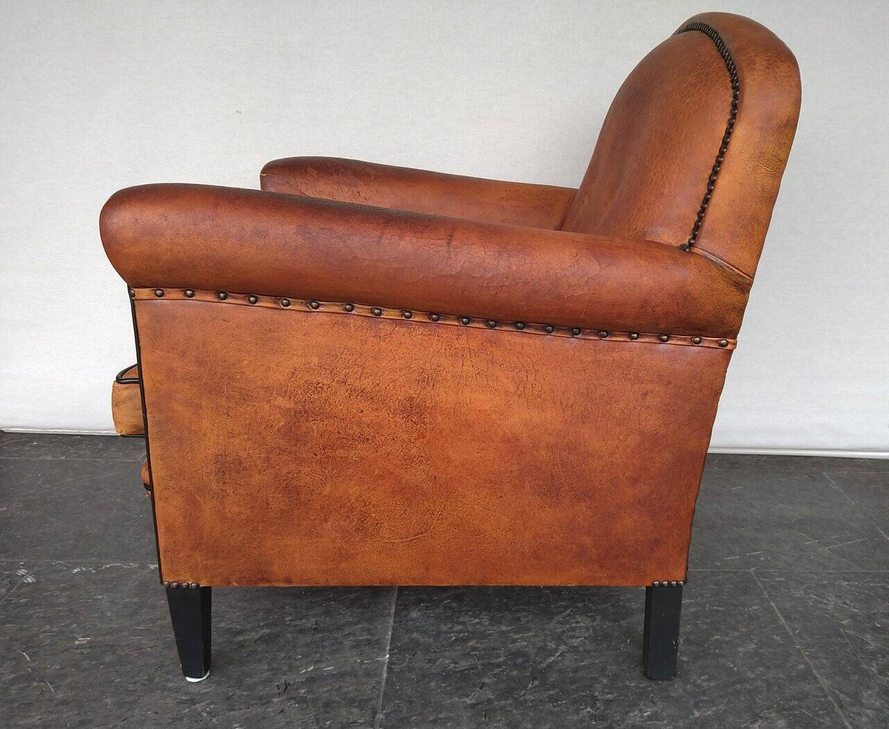 Club chair From OCL Vintage Sheepskin