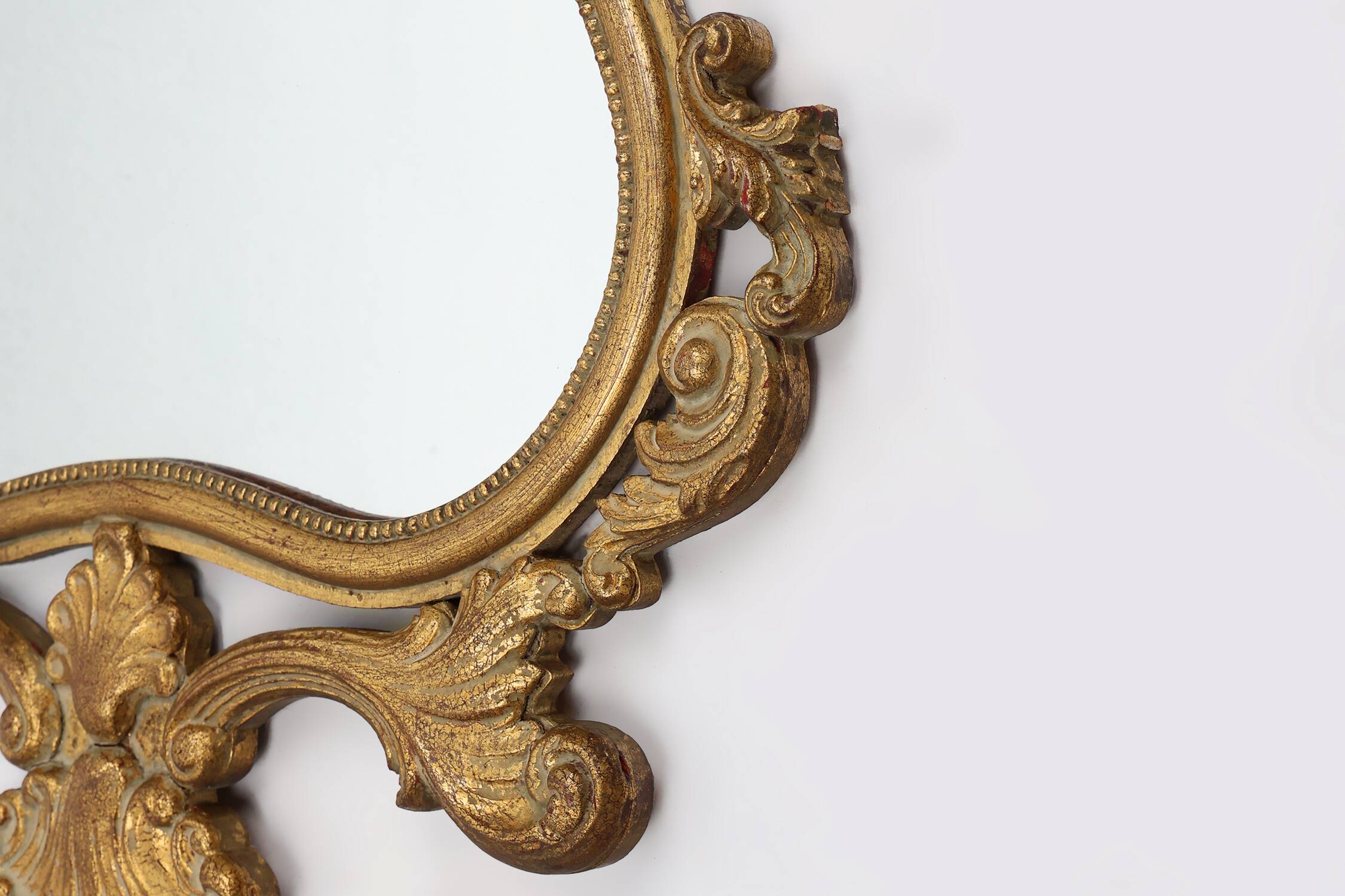 Miroir baroque belge du XXe siècle en bois doré