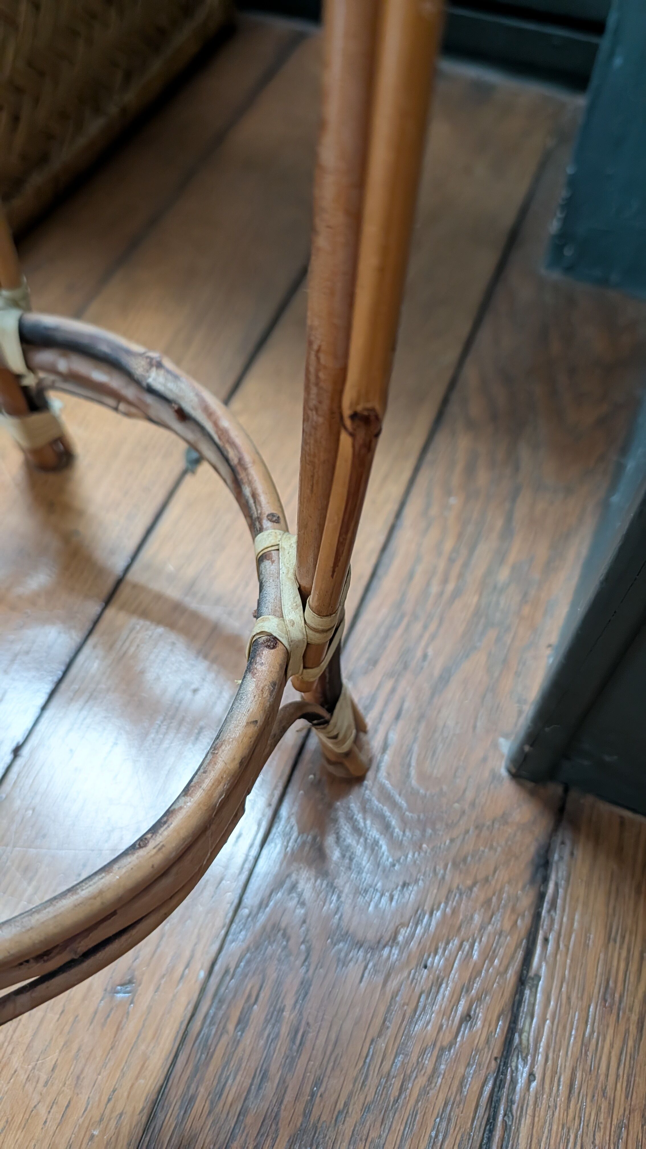 Selette plant stand in rattan and bamboo — 1960s/1970s